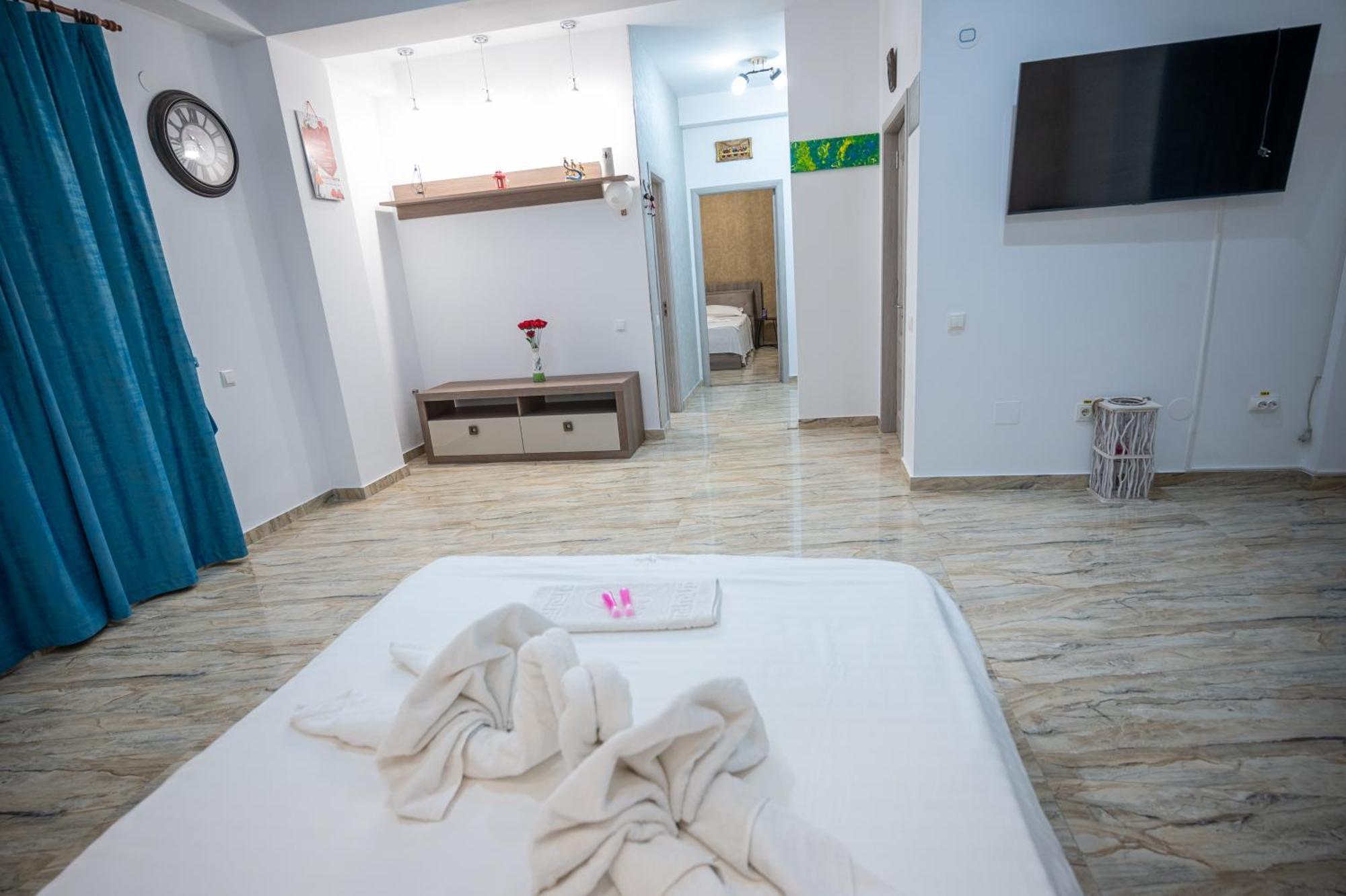 Hotel Damar コスティネシュティ エクステリア 写真